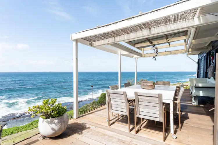 641 Lawrence Hargrave Drive, Coledale NSW 2515