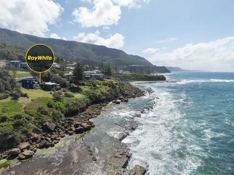 641 Lawrence Hargrave Drive, Coledale NSW 2515