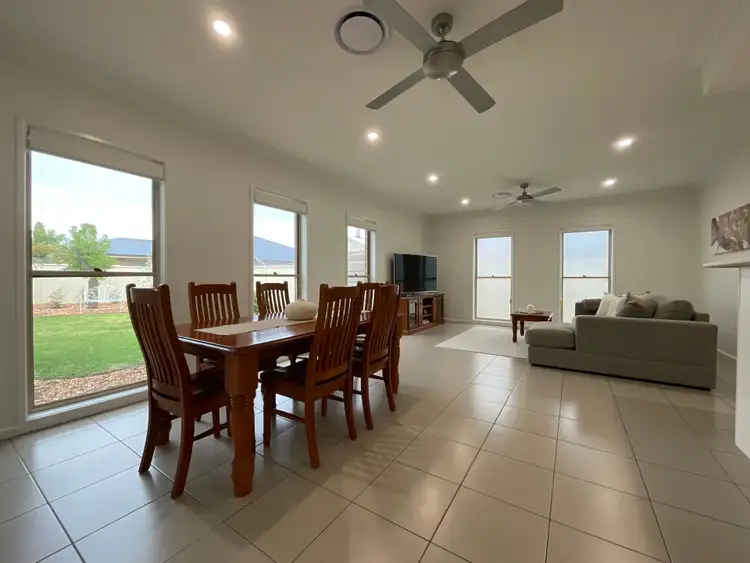 Sixth view of Homely house listing, 19 Hillam Drive, Griffith NSW 2680