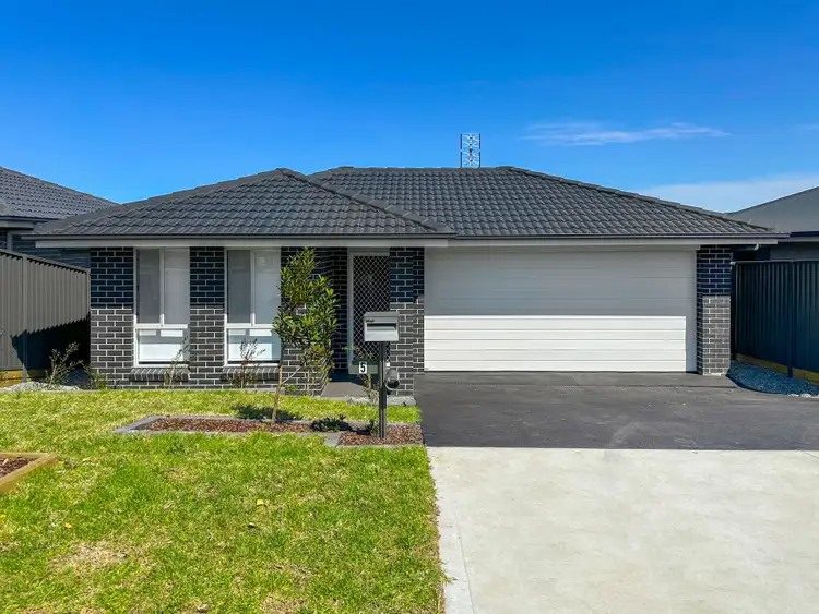 5 McGowan Street, Woongarrah NSW 2259