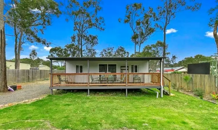 52 Annie Street, Howard QLD 4659