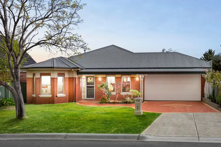 26 Coach House Drive, Attwood VIC 3049