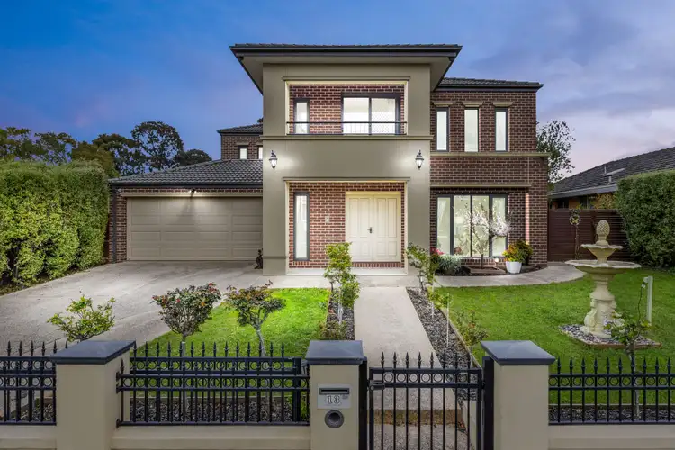 13 Laura Grove, Mount Waverley VIC 3149