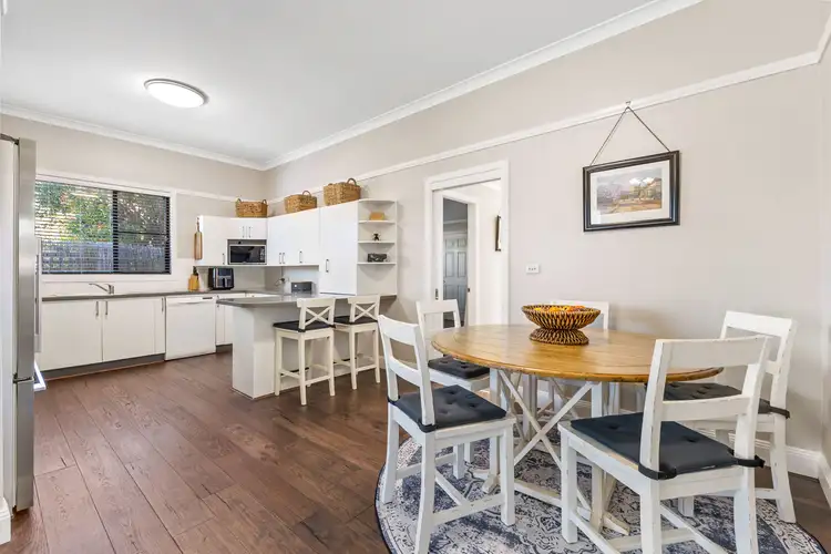 2 Evans Lookout Road