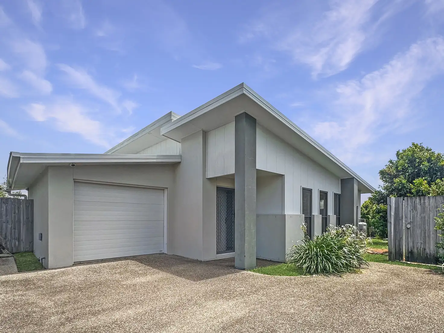 Main view of Homely semi-detached listing, 2/102 Rasmussen Avenue, Hay Point QLD 4740