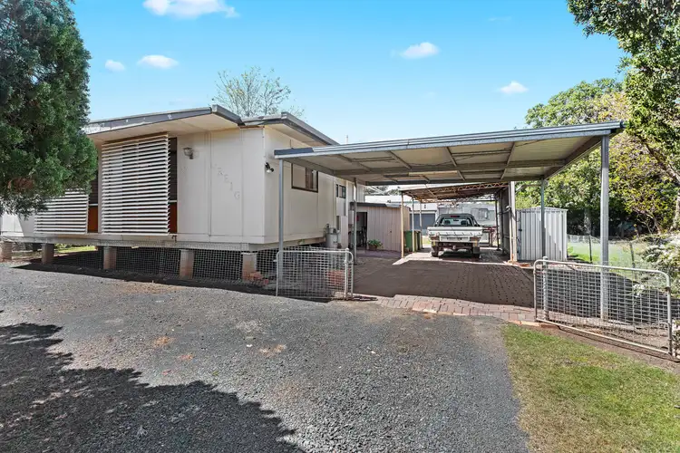 21 West Street, Oakey QLD 4401