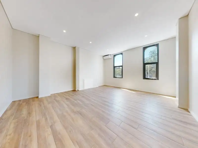 Main view of Homely unit listing, 1/219 Oxford Street, Darlinghurst NSW 2010