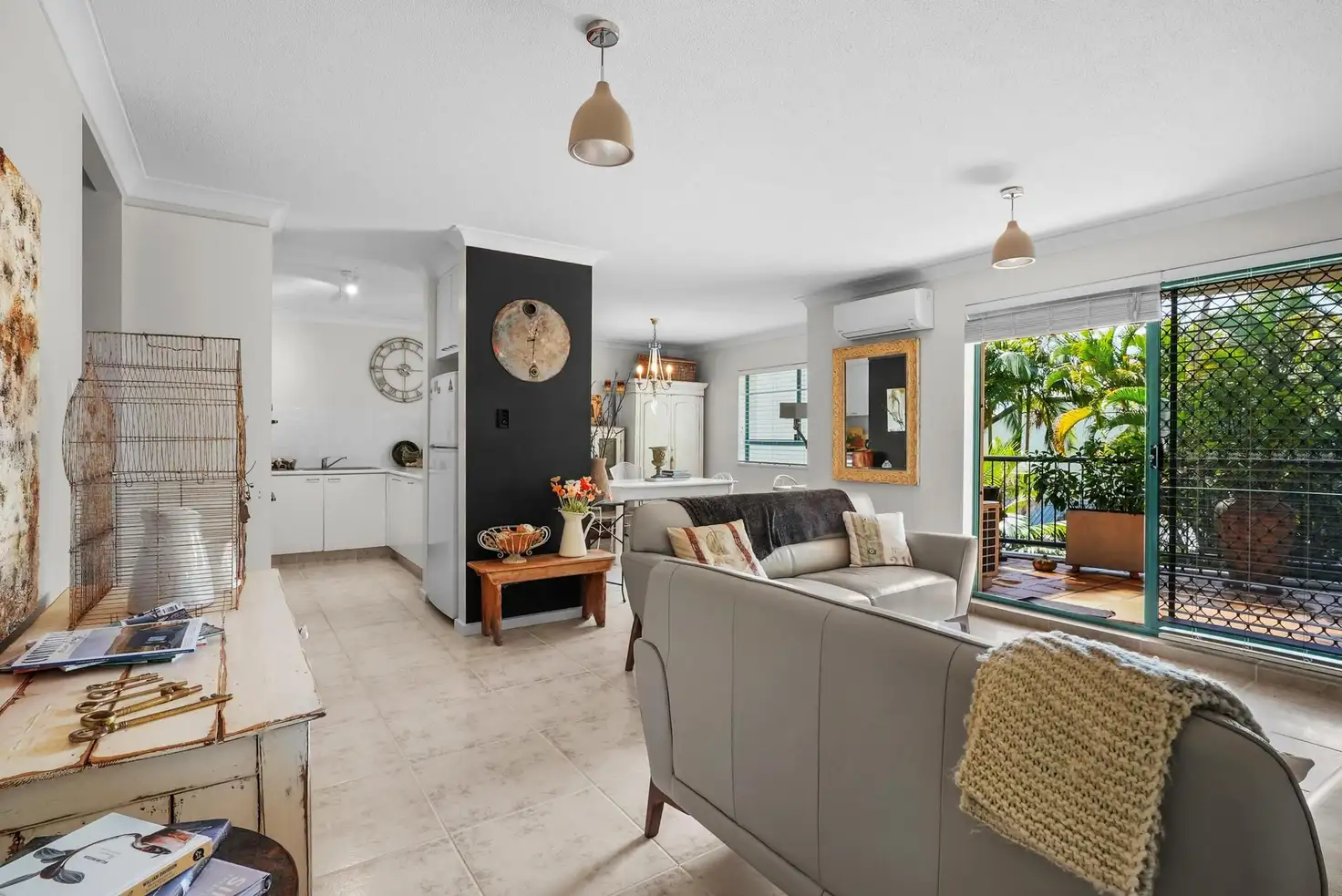 Main view of Homely unit listing, 17/9 Domain Road, Currumbin QLD 4223