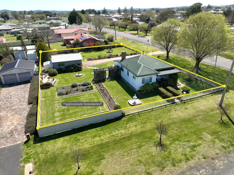 18 Wentworth Street, Glen Innes NSW 2370