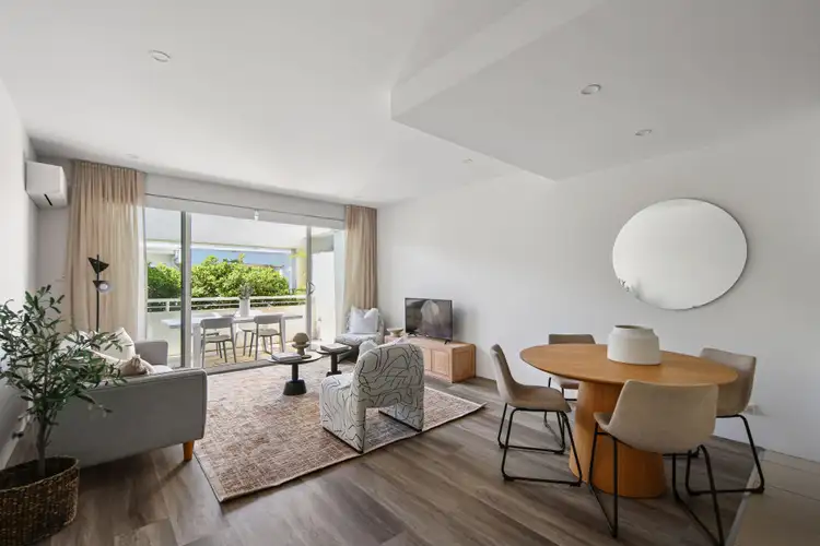 25 Birmingham Street