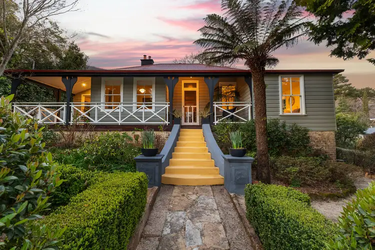5 Dulhunty Street, Katoomba NSW 2780