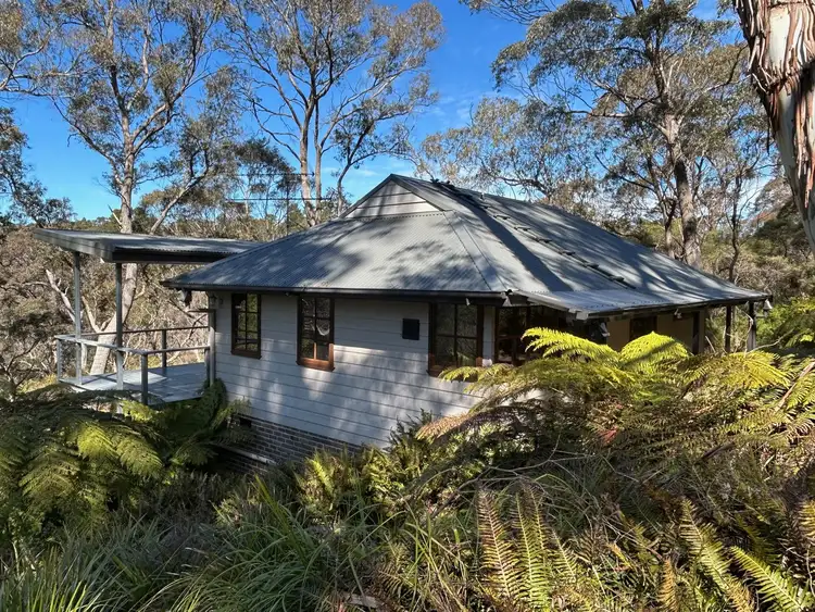 38 Dell Street, Blackheath NSW 2785