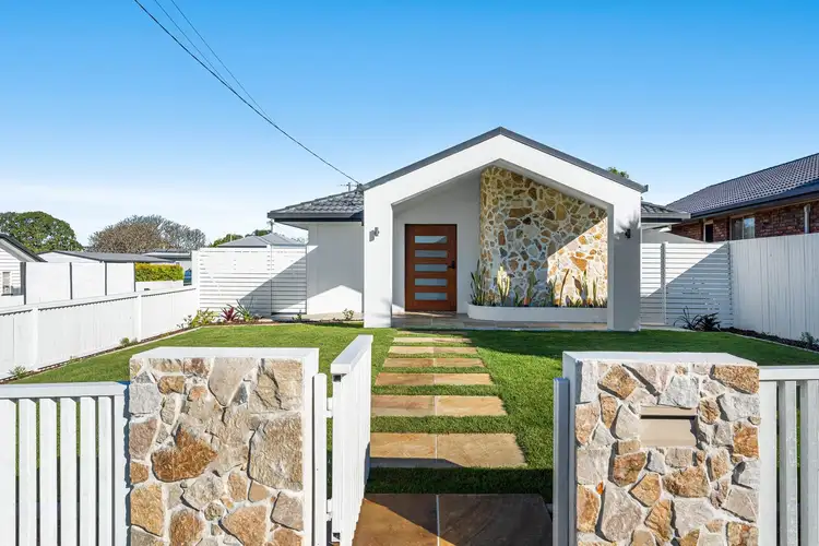 33 Gurney Street, Upper Mount Gravatt QLD 4122