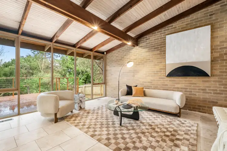 Second view of Homely house listing, 8 Kathleen Avenue, Mount Waverley VIC 3149
