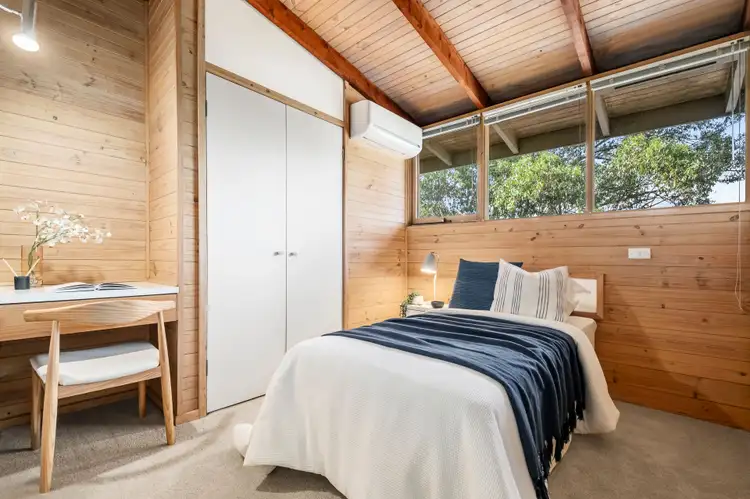Fifth view of Homely house listing, 8 Kathleen Avenue, Mount Waverley VIC 3149