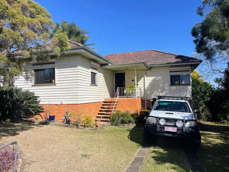 11 Church Street, Lowood QLD 4311