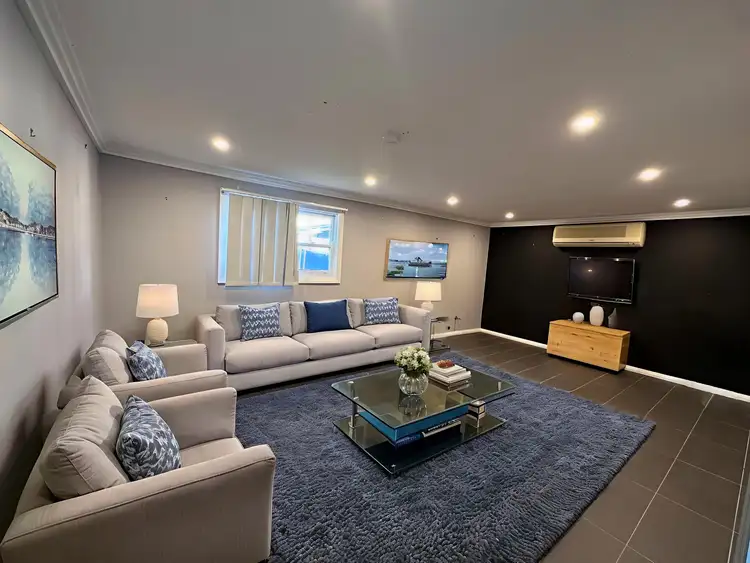 42A Arcadia Street, Merrylands West NSW 2160