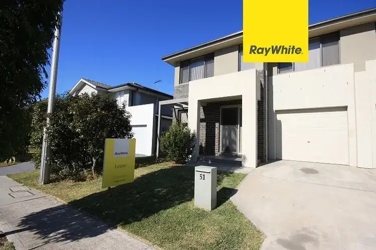 51 Northampton Drive,, Glenfield NSW 2167