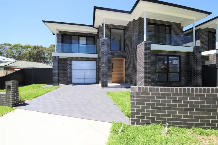 22 Spicer Avenue