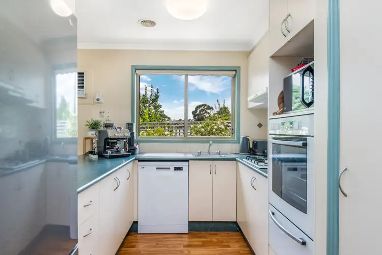 Second view of Homely house listing, 4/9 Saunders Street, West Bendigo VIC 3550