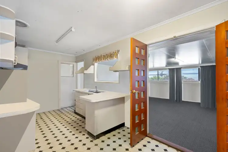 Sixth view of Homely house listing, 10 Ormesby Street, Woodridge QLD 4114