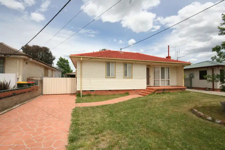 64 Fergus Road, Queanbeyan NSW 2620