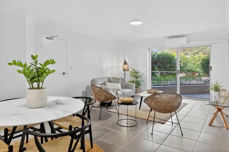 2/19 Heath Street, Southport QLD 4215