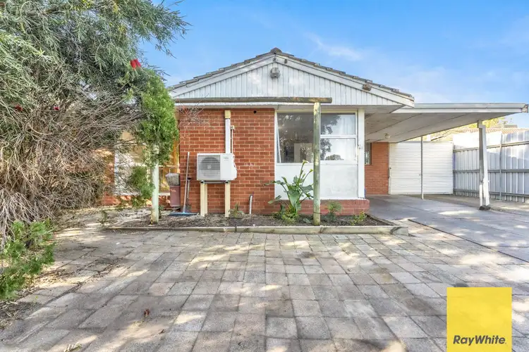 24 Aldington Street, Maddington WA 6109