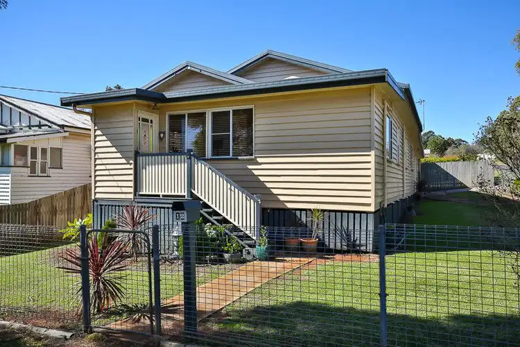 12 Parkinson Street, South Toowoomba QLD 4350