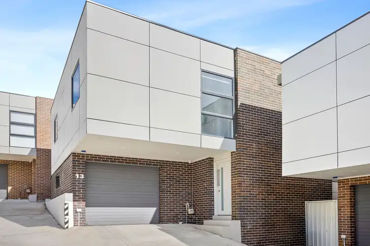13/33 Rawlinson Avenue, Wollongong NSW 2500
