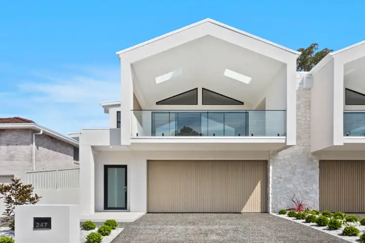 247 Reddall Parade, Mount Warrigal NSW 2528