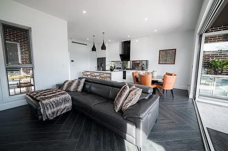 10A Hinkler Avenue, Condell Park NSW 2200