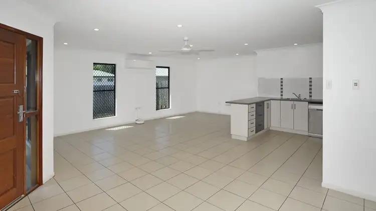 Fifth view of Homely house listing, 6 Leonie Court, Armstrong Beach QLD 4737