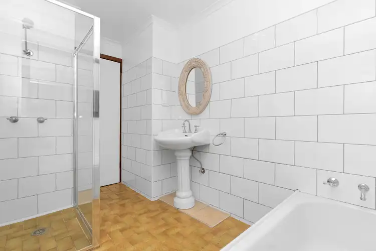 Third view of Homely house listing, 17 Merinda Crescent, Kooringal NSW 2650