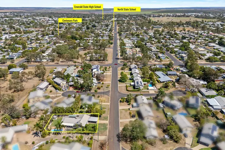 62 Campbell Street, Emerald QLD 4720