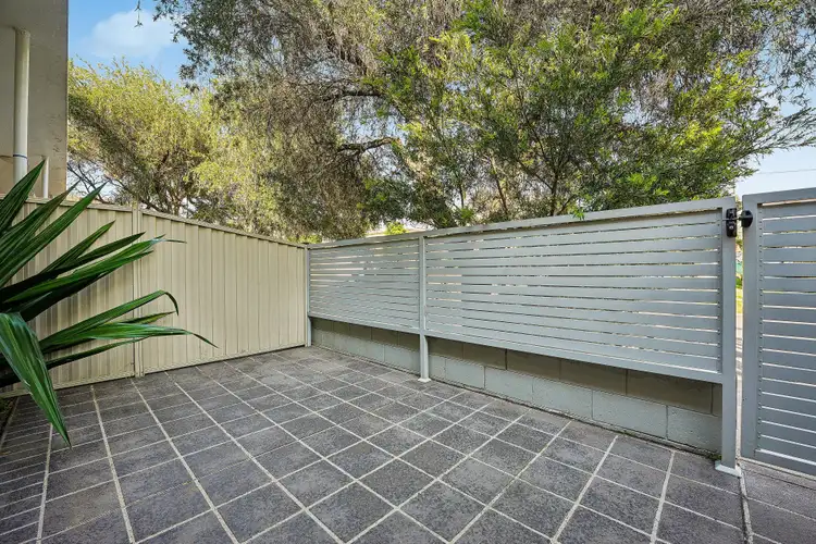 Fifth view of Homely block of units listing, 1-8/44 Hume Road, Cronulla NSW 2230