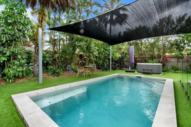 7 Tribulation Close, Kewarra Beach QLD 4879
