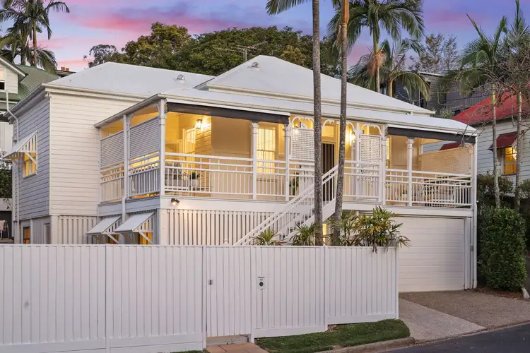 1/10 Cook Street, Red Hill QLD 4059