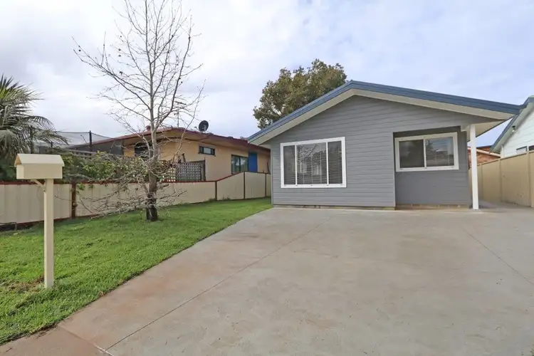 2A Wynyard Street, Buff Point NSW 2262