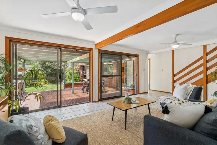 8 Ramita Street, Holland Park West QLD 4121