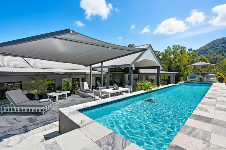 9 Woodglen Court, Samford Valley QLD 4520