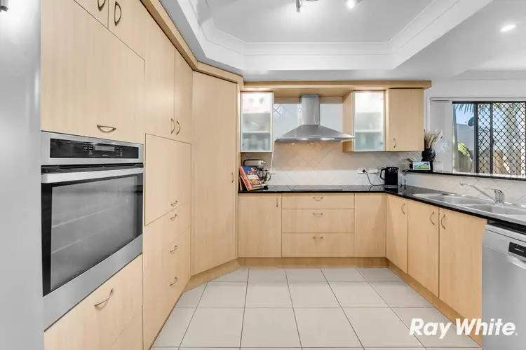 Fifth view of Homely house listing, 10 Hattah Place, Parkinson QLD 4115