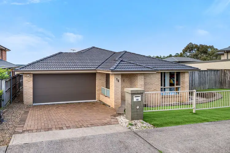 15 Snowy Avenue, Minto NSW 2566
