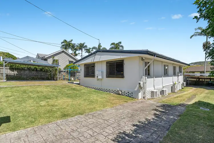 7 Wemvern Street, Upper Mount Gravatt QLD 4122