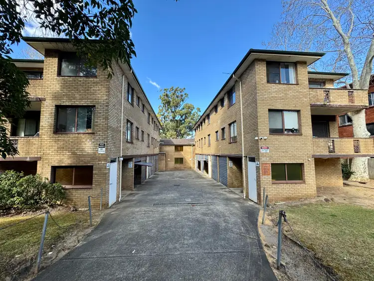 7/4-6 Allen Street,, Harris Park NSW 2150