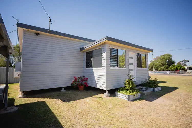 23 Derry Street, Roma QLD 4455