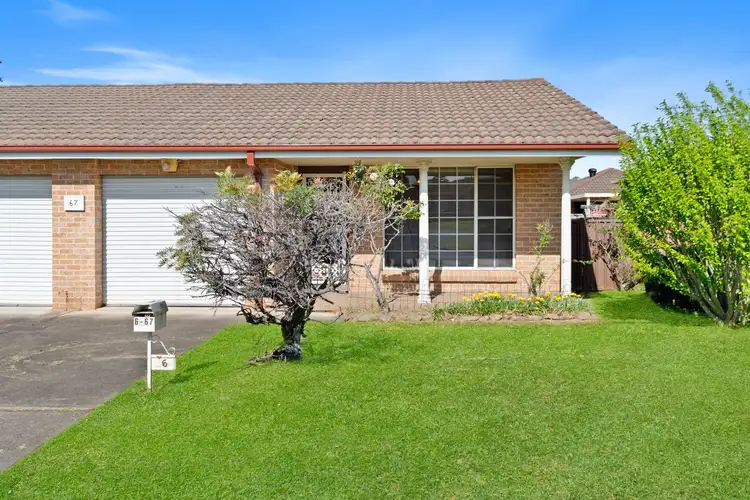 6/67 Fuchsia Crescent, Macquarie Fields NSW 2564