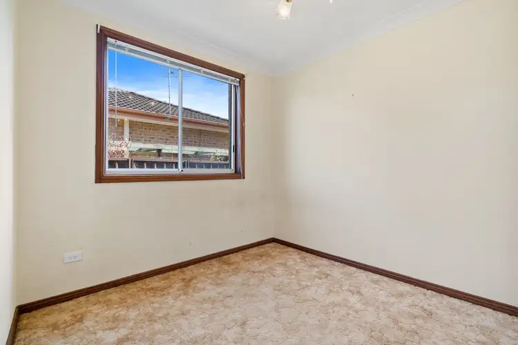 Fifth view of Homely villa listing, 6/67 Fuchsia Crescent, Macquarie Fields NSW 2564