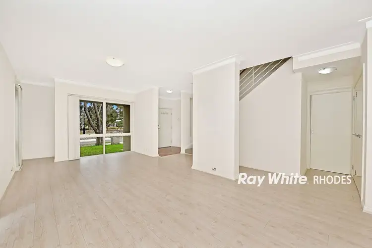 25 Cumberland Square, Newington NSW 2127