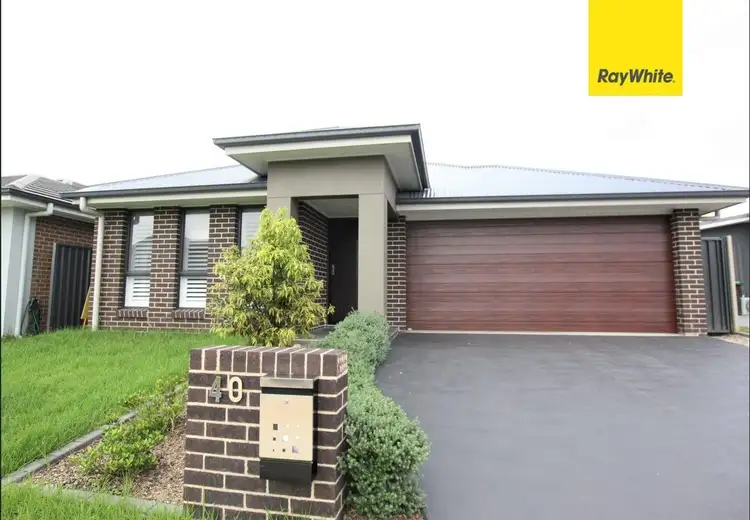 40 Silverton Street, Gregory Hills NSW 2557